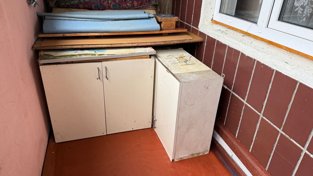 Шафа, тумби, стіл, кровать Київ безкоштовно