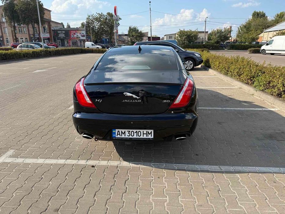 Продам авто Jaguar XJ 2015 р.в.