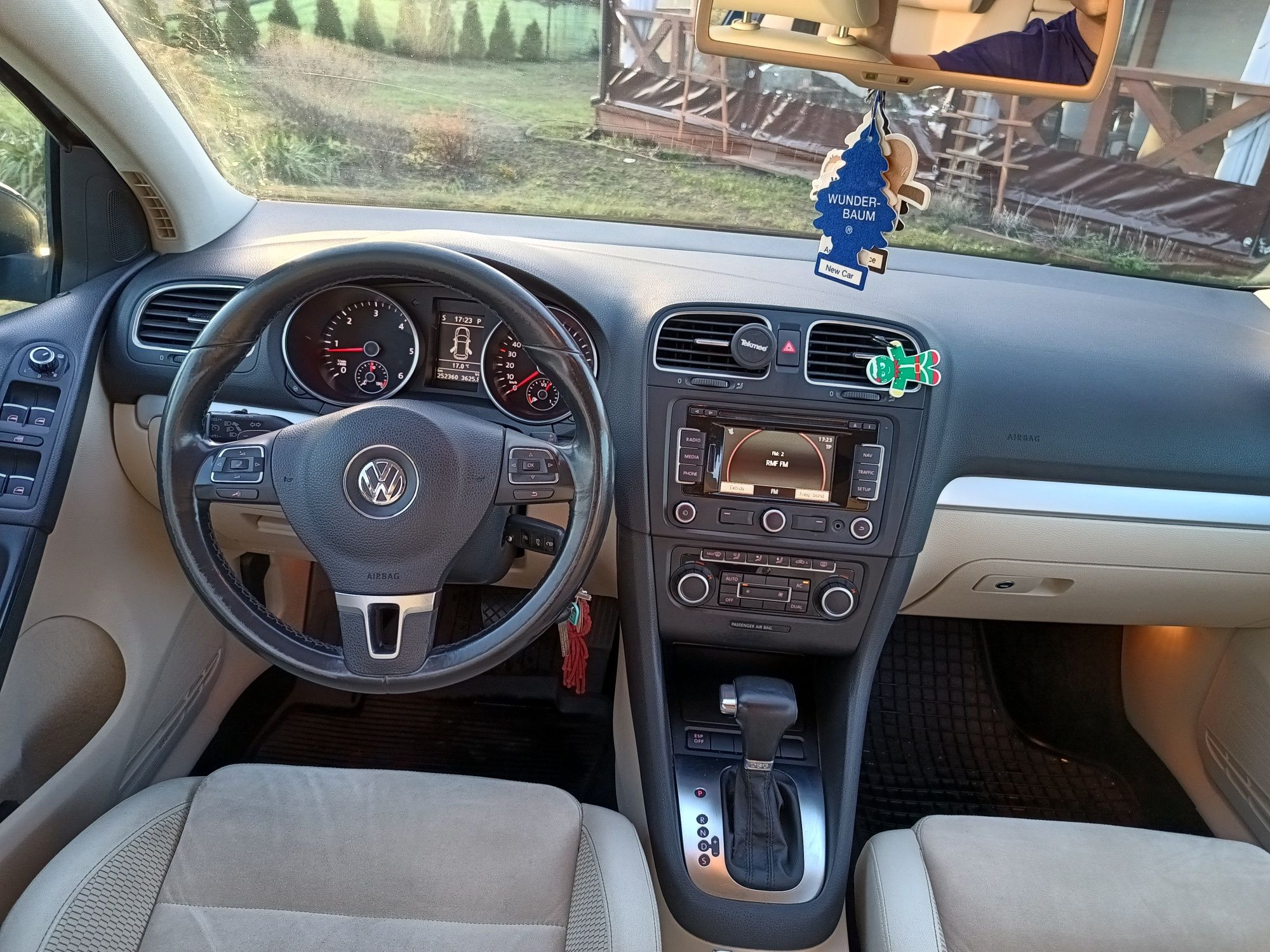 Golf VI 1.6 TDI DSG automat oszczędny zadbany  polecam