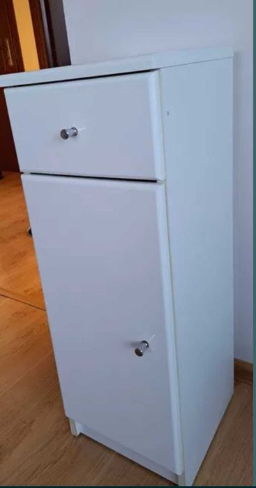 Szafka do łazienki Wolnostojąca lakierowana