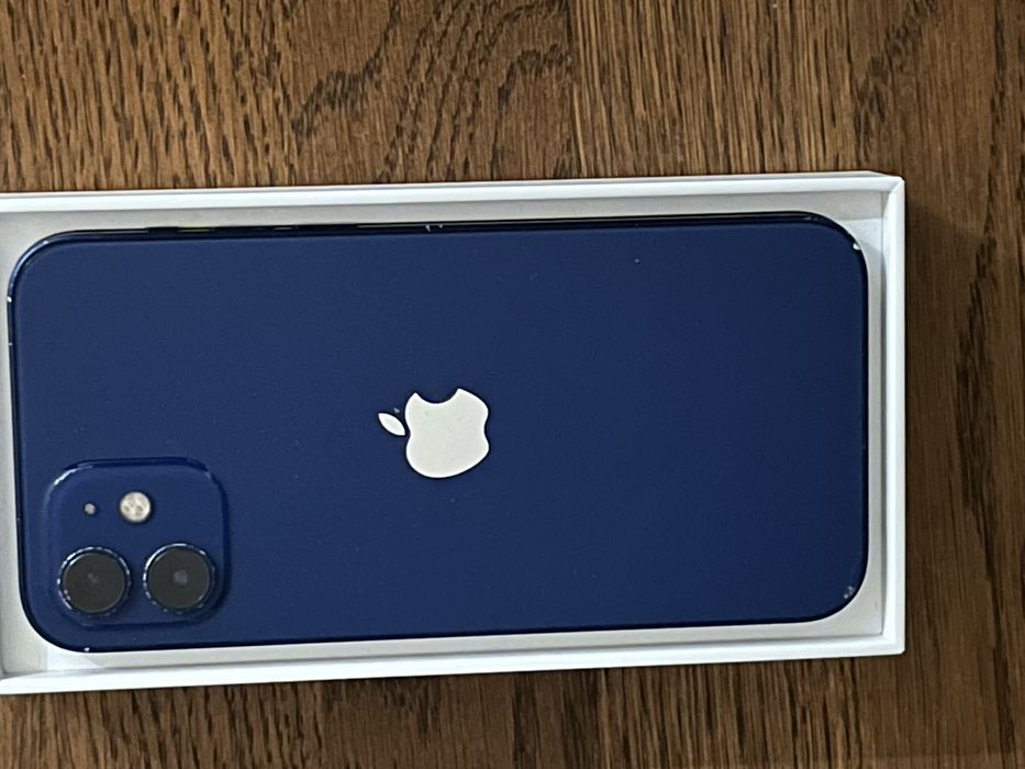 IPhone 12, 64GB; niebieski; bateria 81%