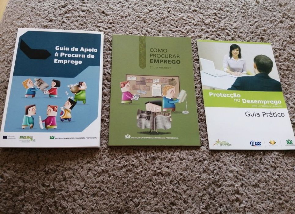 Guias de emprego e desemprego.