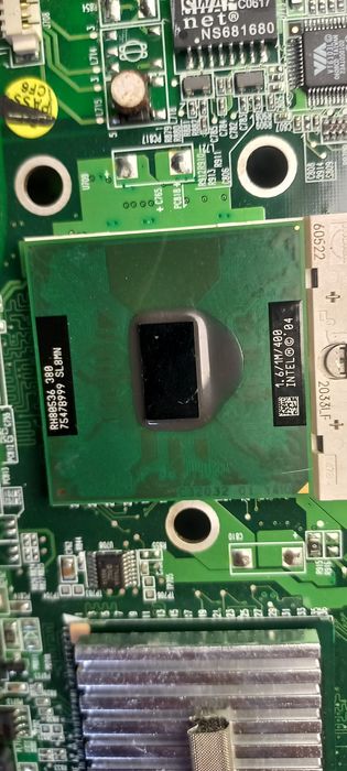 Packard Bell EasyNote R1938 на запчастини