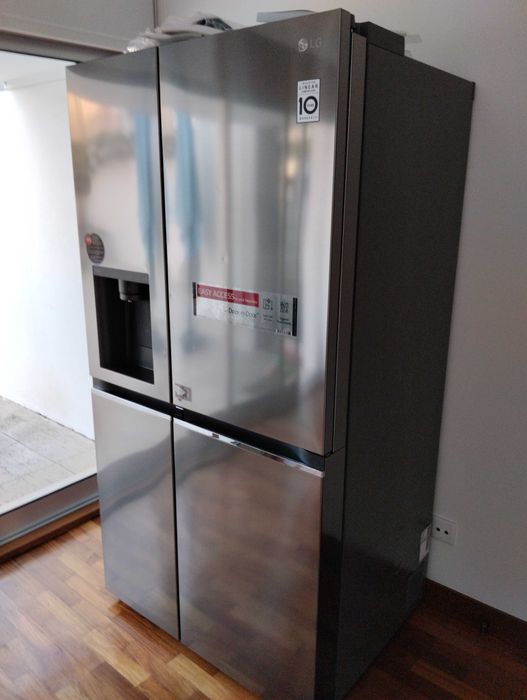 Frigorifico Americano LG usado em muito bom estado / 635L