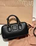 MiuMiu Czarna Torba Wieczorowa Z Kryształkami Black Tie