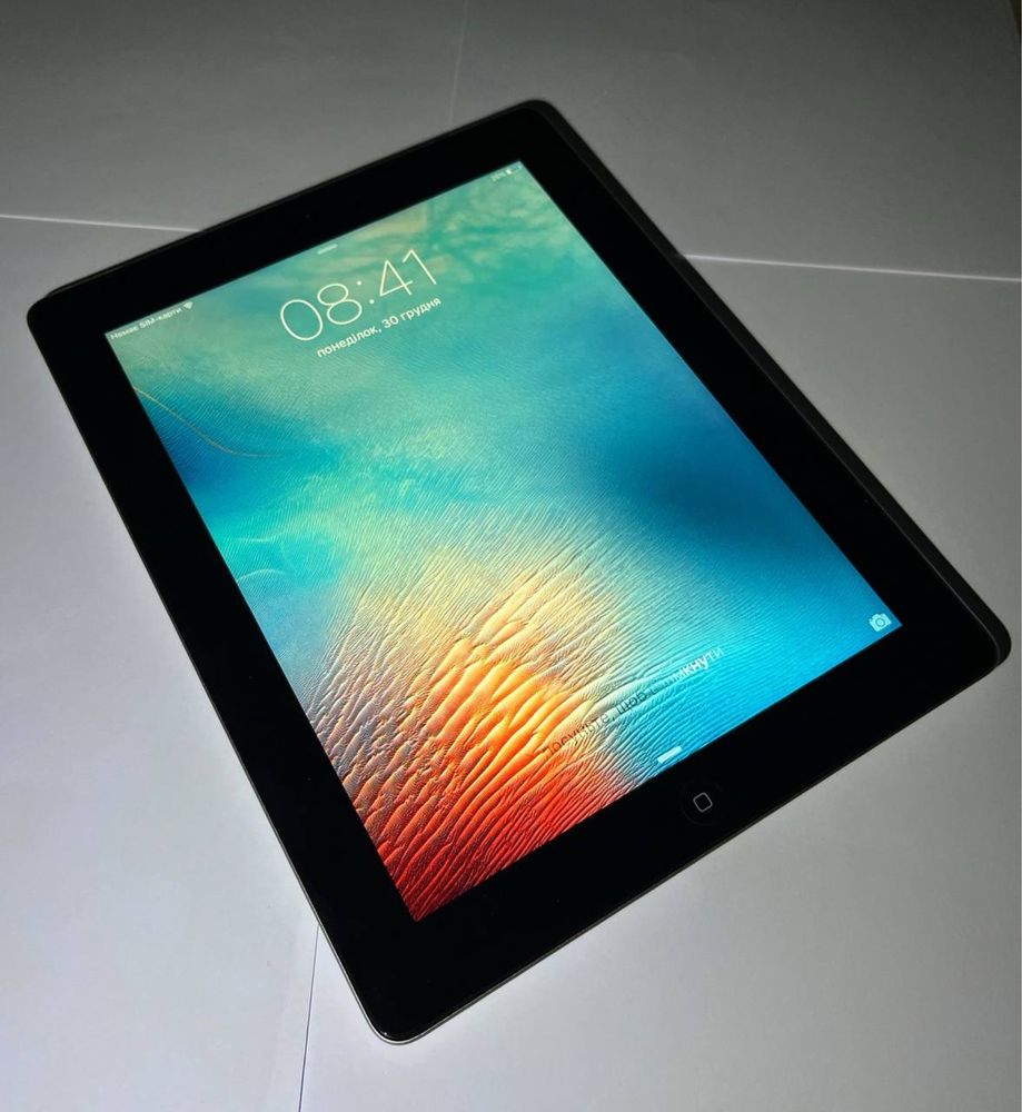 Apple iPad 3rd generation 32 GB Wi-Fi + Cellular