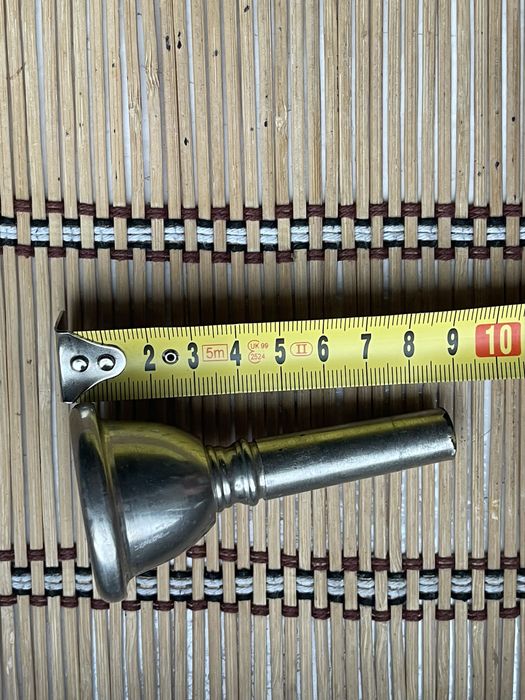 Труба. Мундштук к трубе