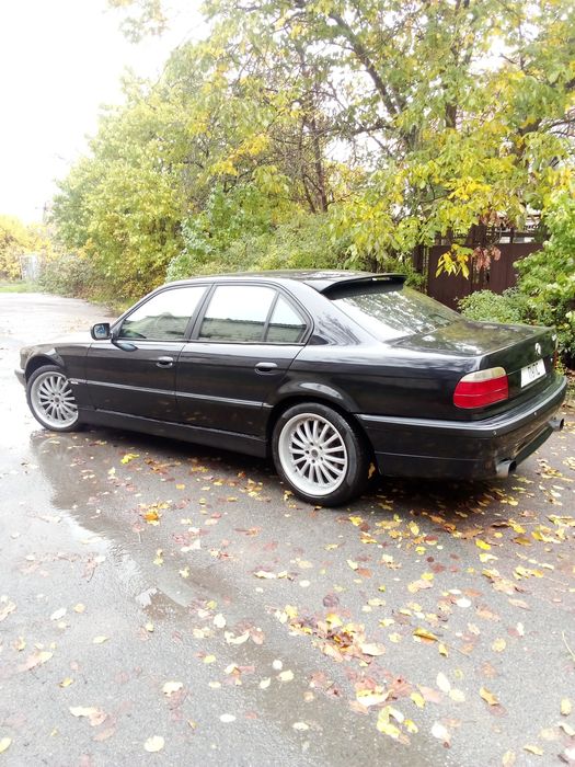BMW E38 740і 4.4Г/Б