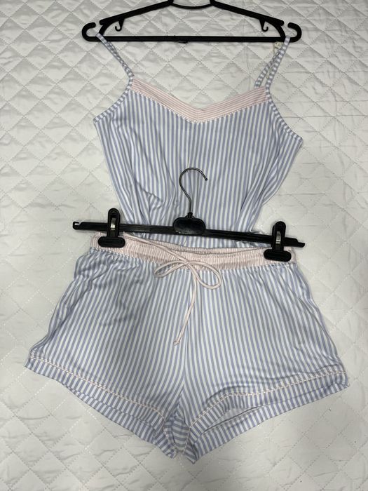 Розпродаж жіночих піжам від Primark