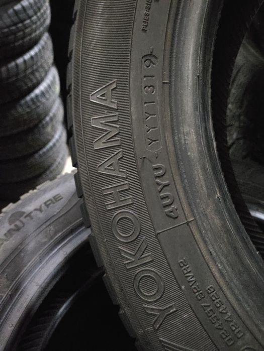 Шини резина зима 175/65 R15 Yokohama v 903