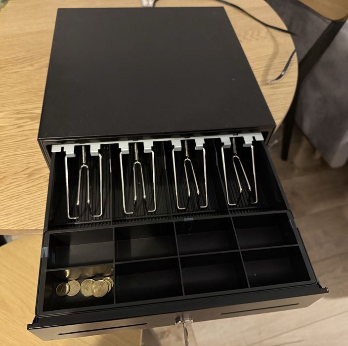 Szuflada kasowa do kasy fiskalnej / POS