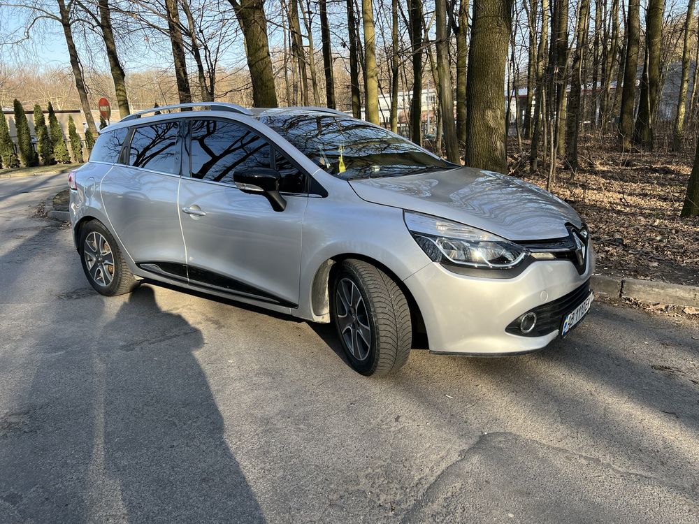 Продам Renault clio 4  2015