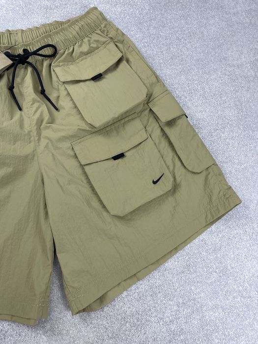 Nike tech woven cargo shorts beige чоловічі шорти оригінал