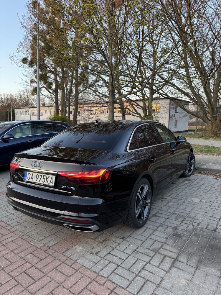 Audi A4 2022 2.0 Advanced benzyna leasing