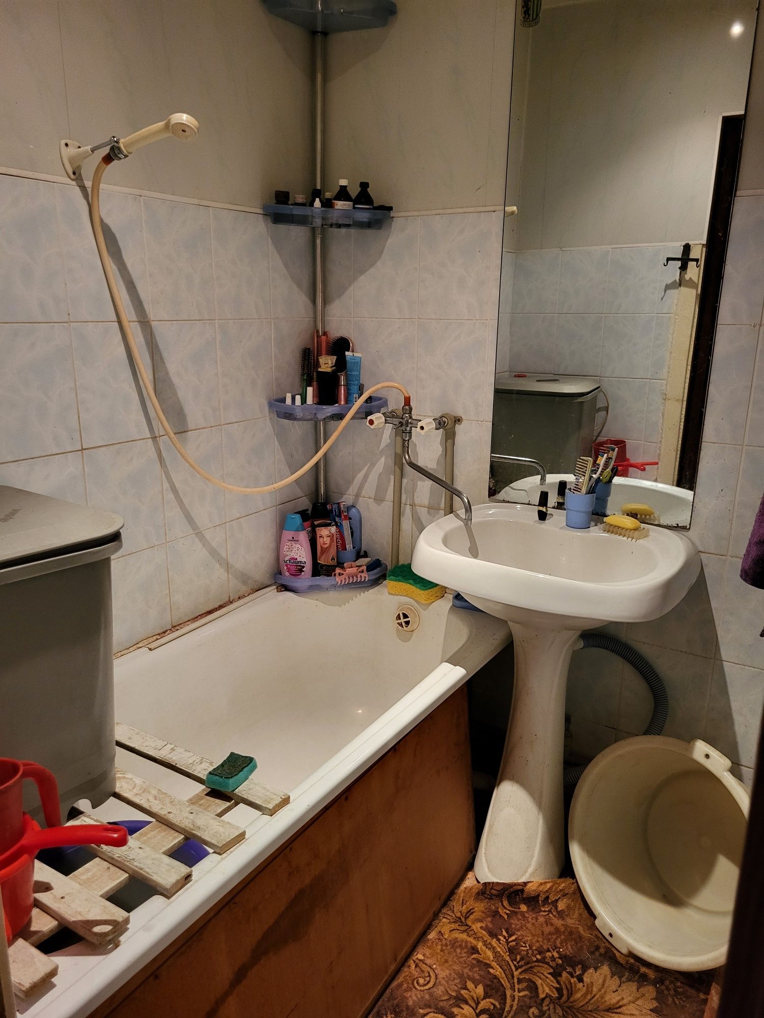 Здам окрему кімнату в 3ккв Дендропарк, 13 школа