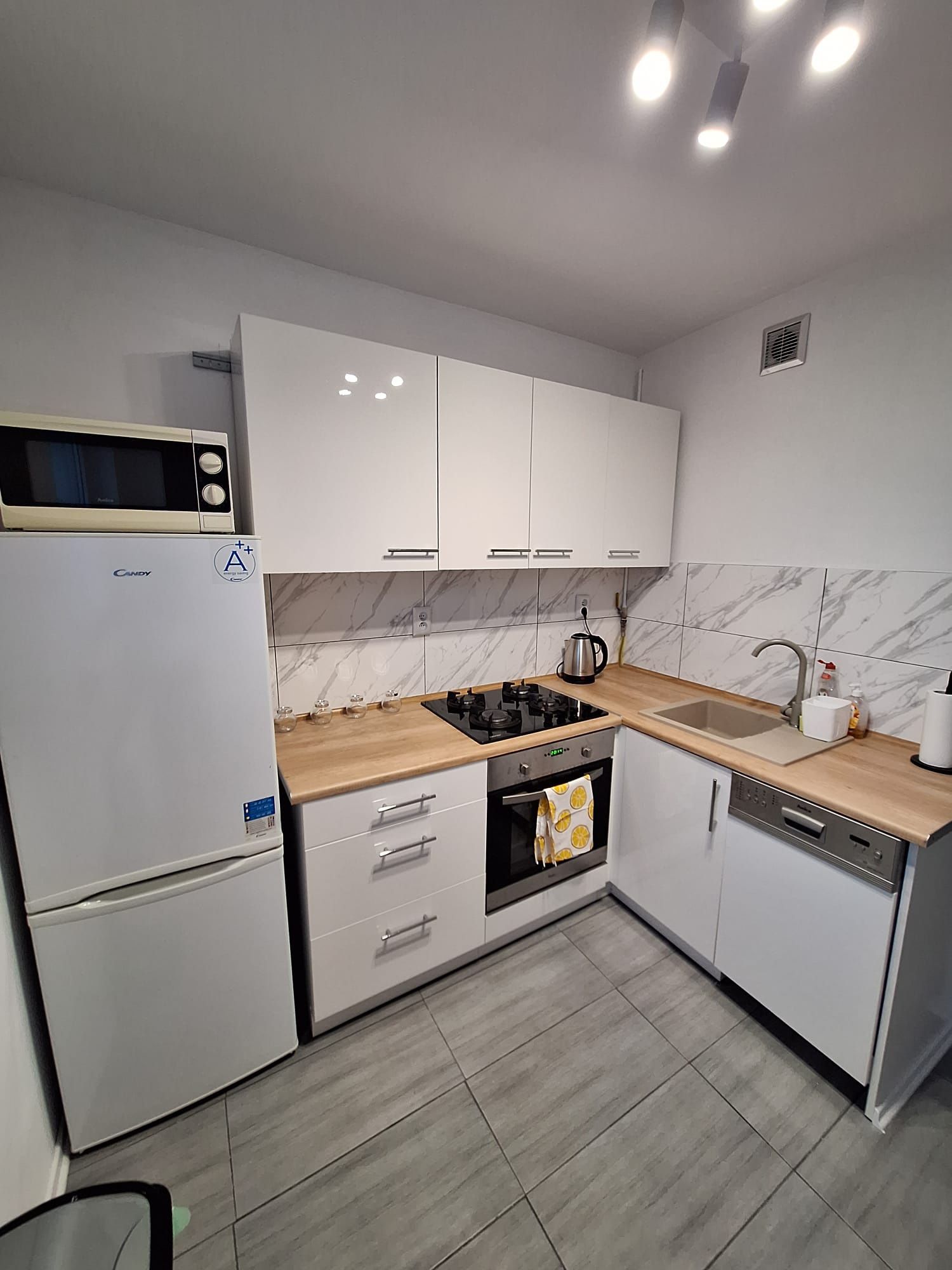 Mieszkanie 3 pokoje 52,95m2