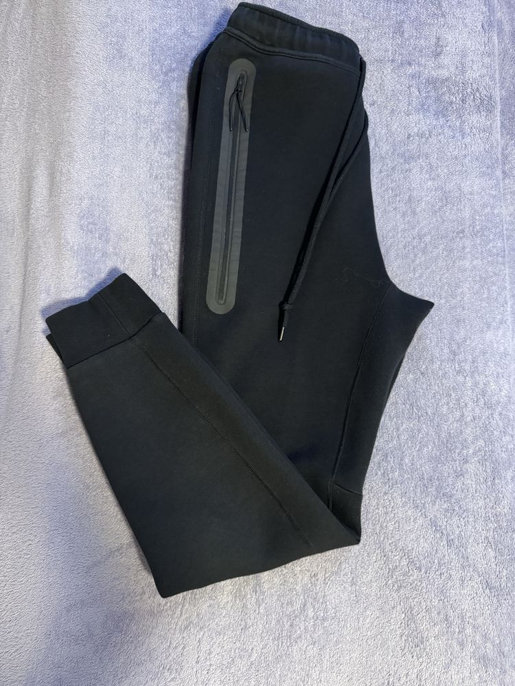 Костюм Nike Tech Fleece р М оригінал