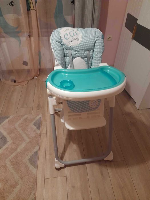 krzesełko do karmienia marki Lolly
