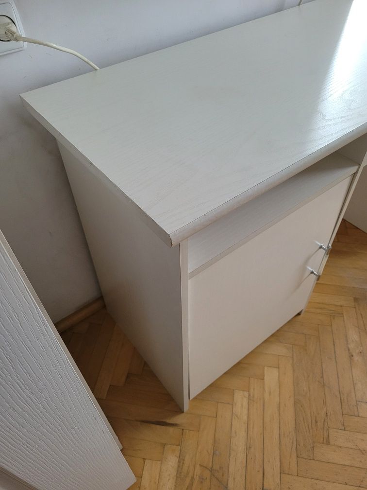 Toaletka,  szafka, biurko, kolor perłowy