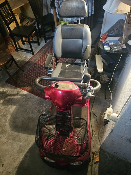 Scooter elétrica mobilidade reduzida