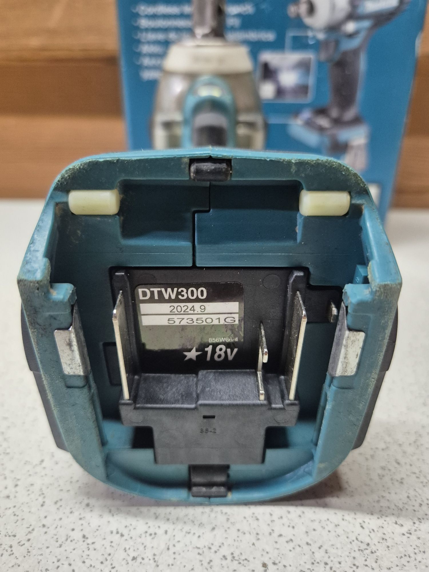Makita Klucz Udarowy DTW300