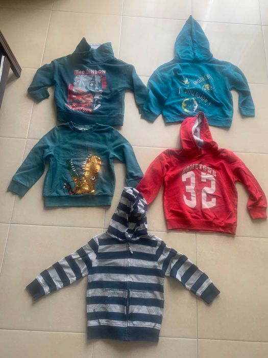 5x Hoodies | Sweatshirt | Camisolas de Rapaz - 5/6 anos - Lote