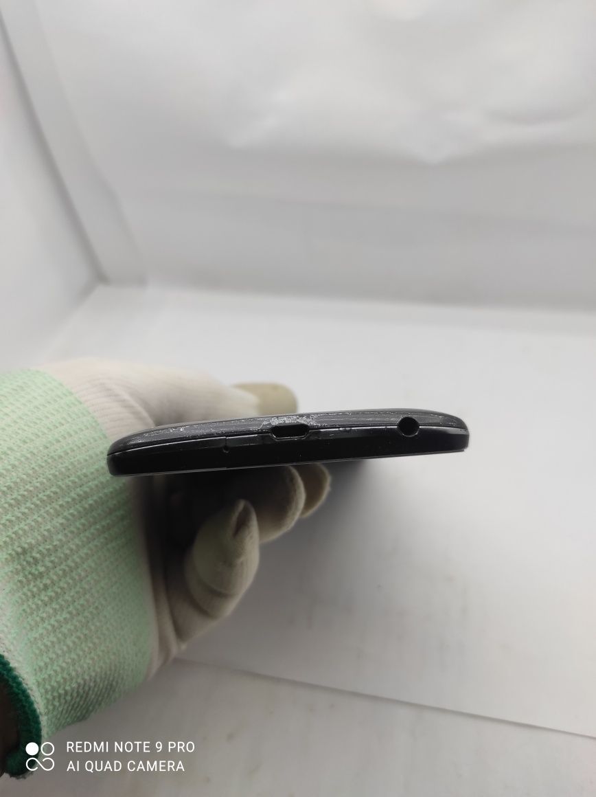 Мобильный телефон LG D 690