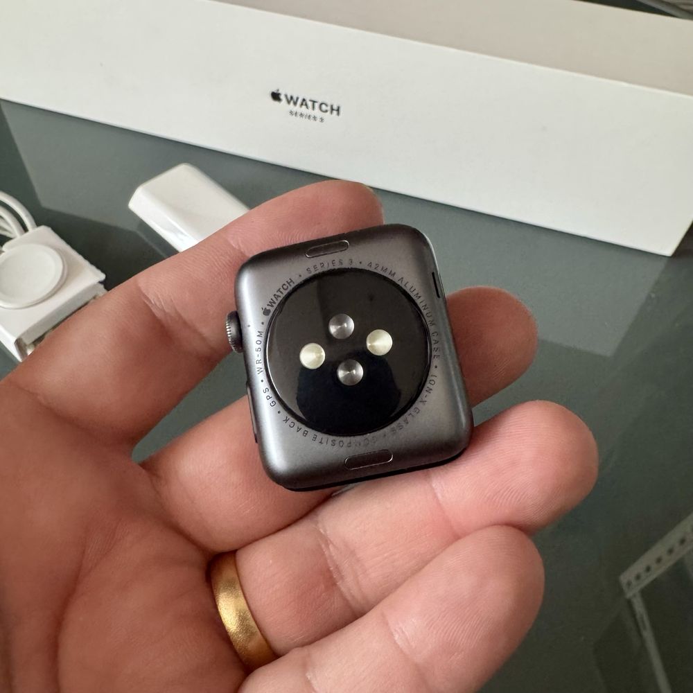 Apple Watch Series 3 – 42mm
