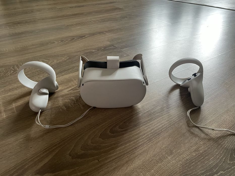 VR очки Oculus Meta Quest 2 в идеальном состоянии