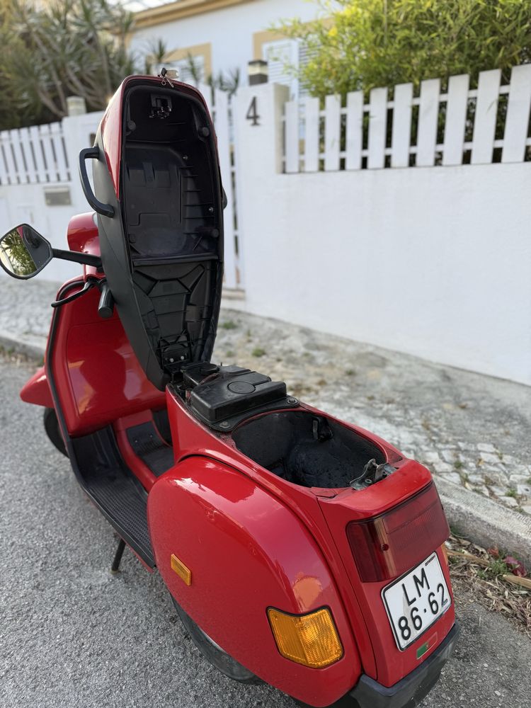 Vespa Cosa 1 200