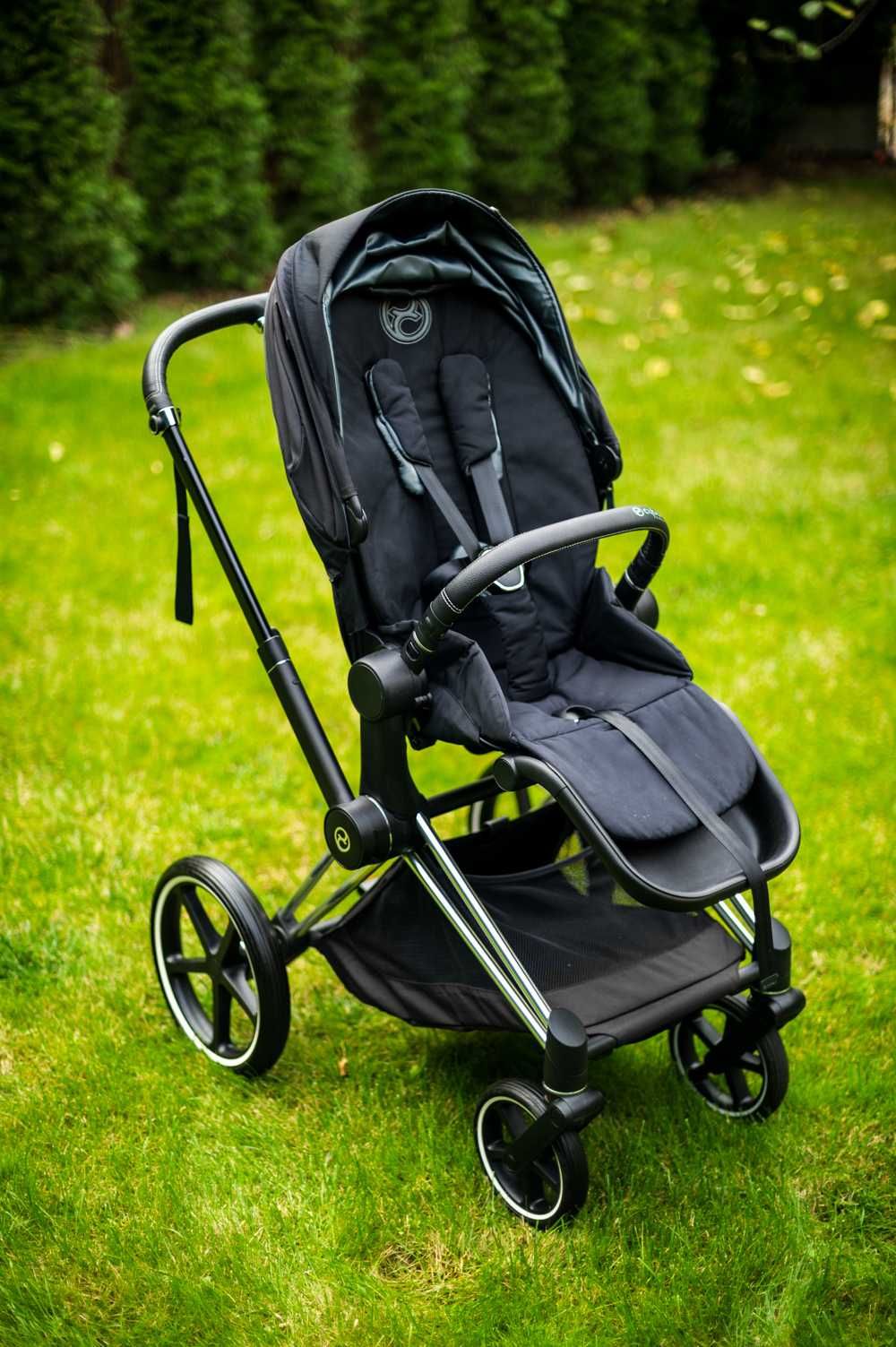 Cybex Priam 4.0 Chrome Black Spacerówka Wózek