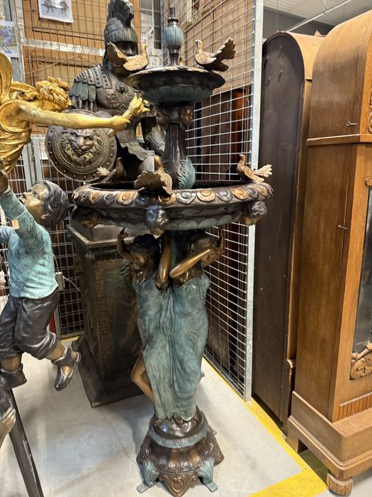 Fontanna do oczka wodnego z brazu