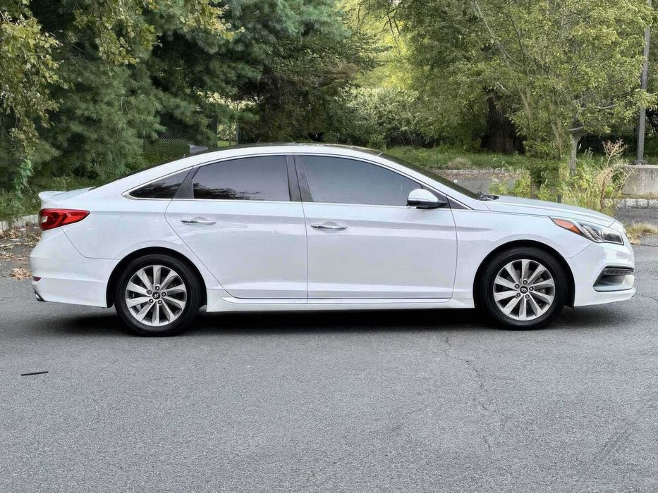 Hyundai Sonata Sport      2017