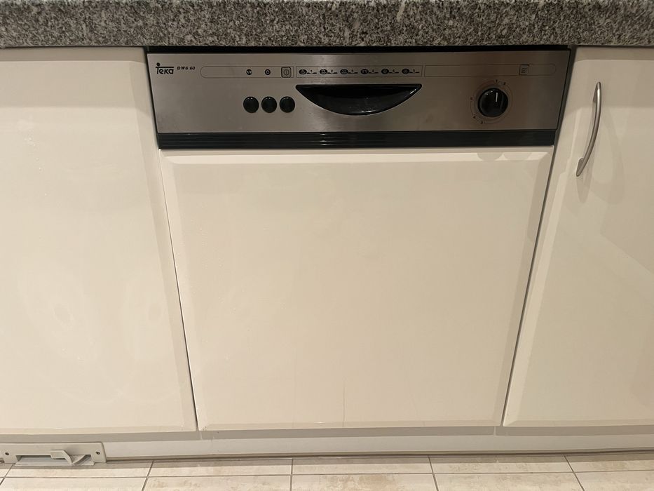 Maquina de lavar loica - Teka