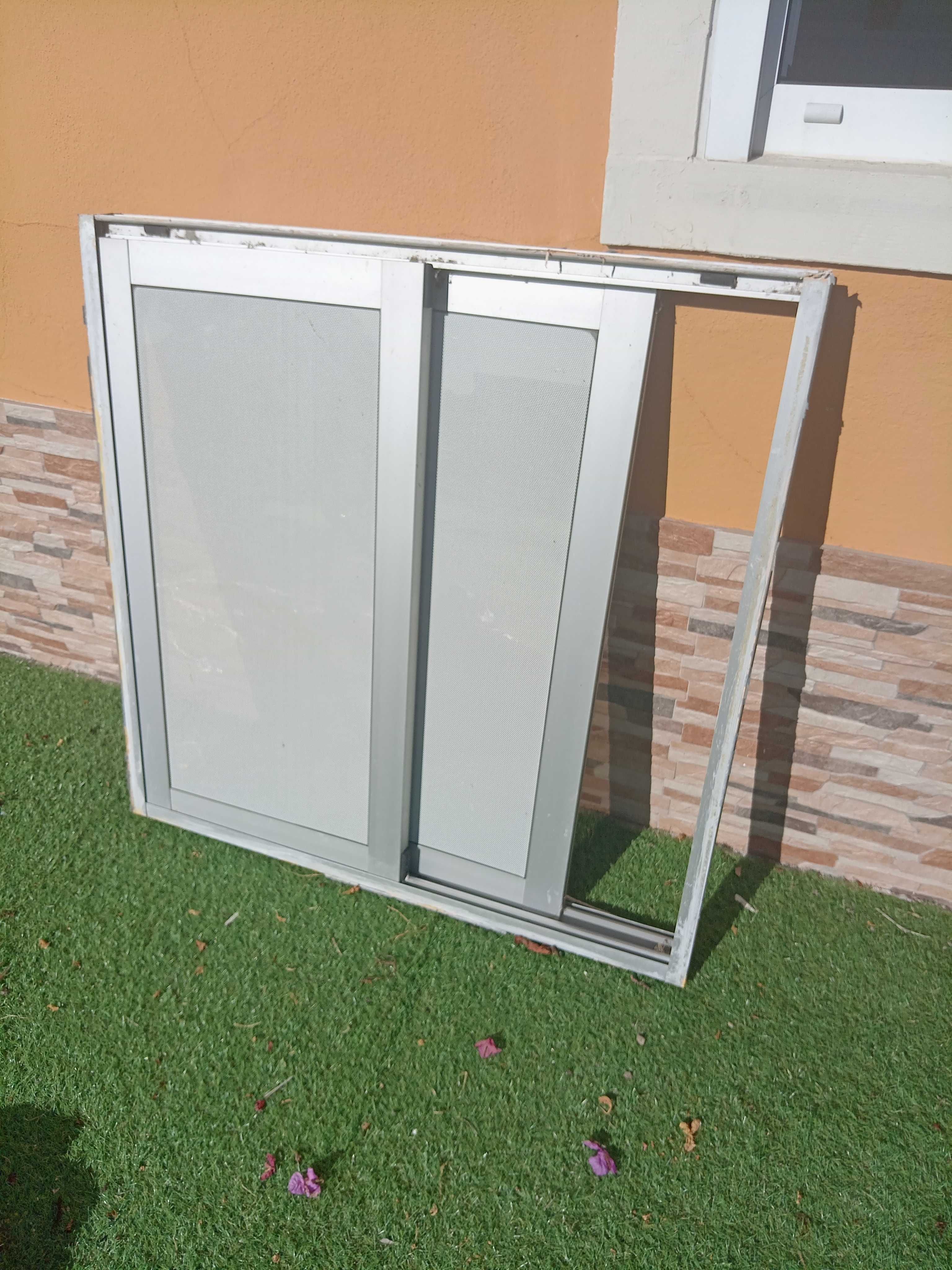 janela de correr como nova 1mx1m