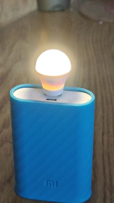 Міні USB-лампочка для блекауту