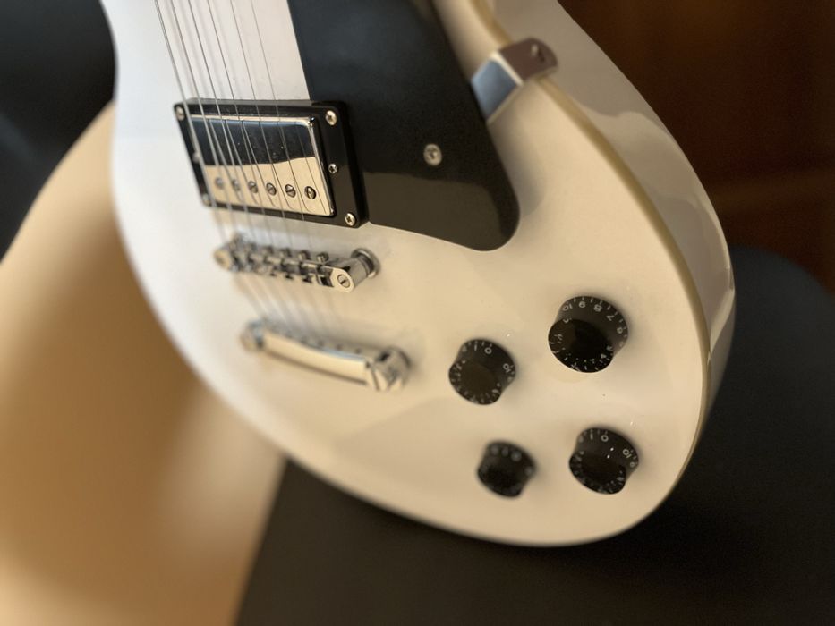 Електрогітара Deviser Les Paul