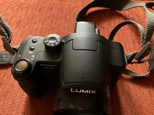 LEKKI Idealny dla początkujących MAŁY PANASONIC  LUMIX DMC-FZ7