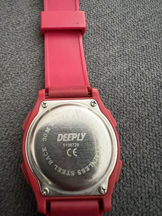 Relógio cor de rosa