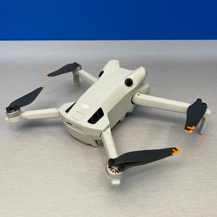 DJI Mini 4 Pro (DJI RC-N2)