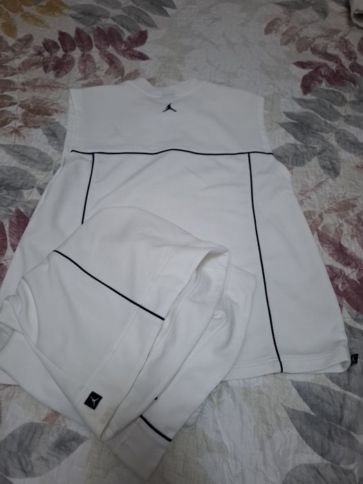 Conjunto camisola calção Jordan, Branco e vermelho Basquetebol