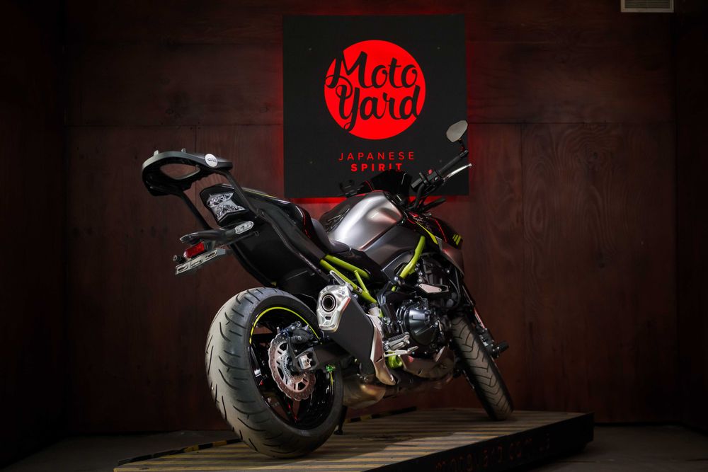 Kawasaki Z900 із Японії