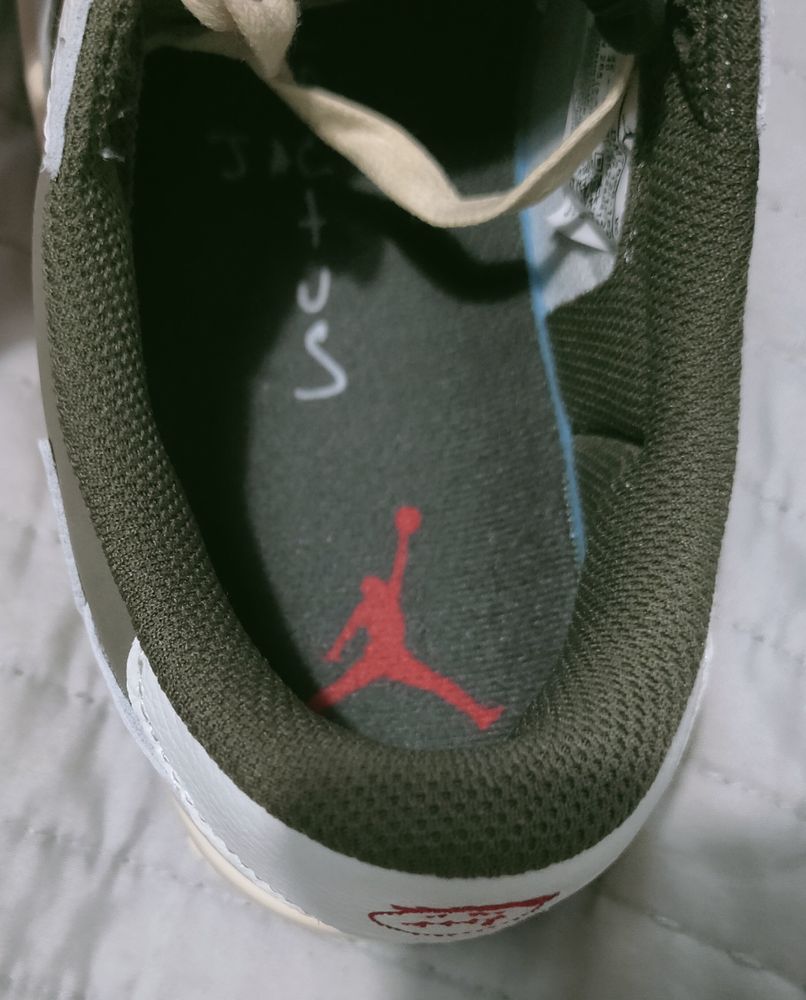 Jordan 1 Retro OG SP Reverse Mocha (Tamanho 42)