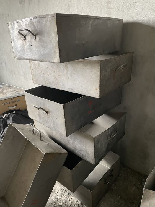 Лотки нержавійка