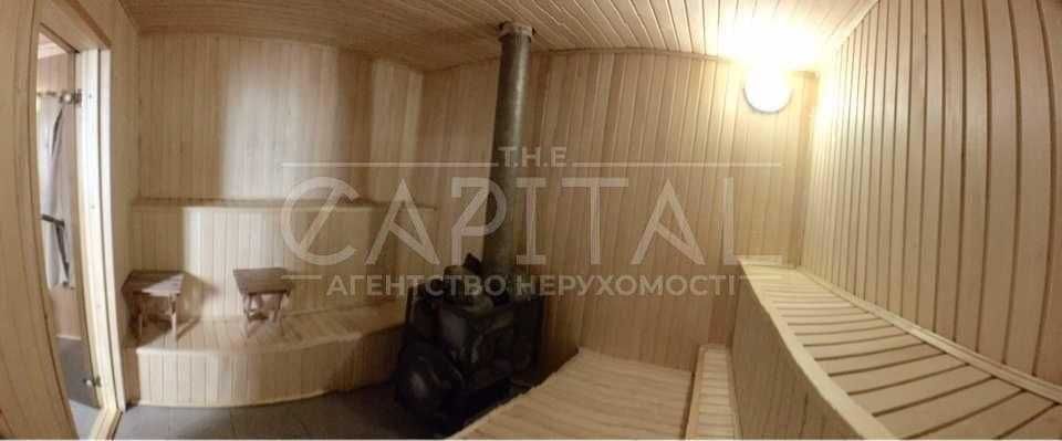 ОРЕНДА Великий сімейний будинок з терасою та камінном поруч із метро!