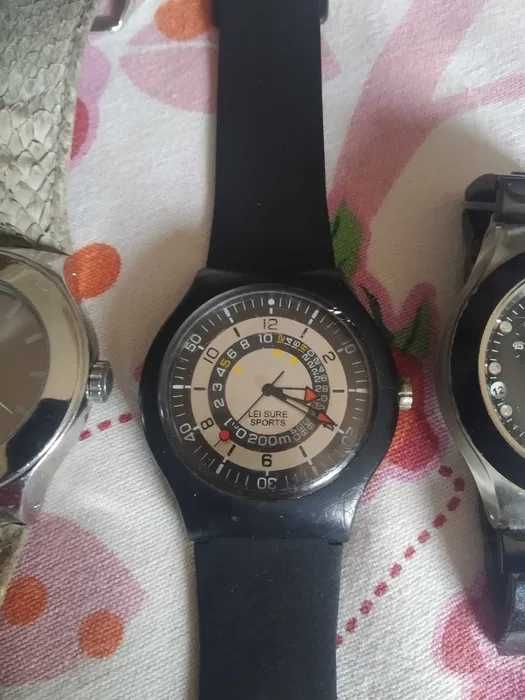 **3 relógios swatch senhora, tudo 25€+ oferta bijuteria***