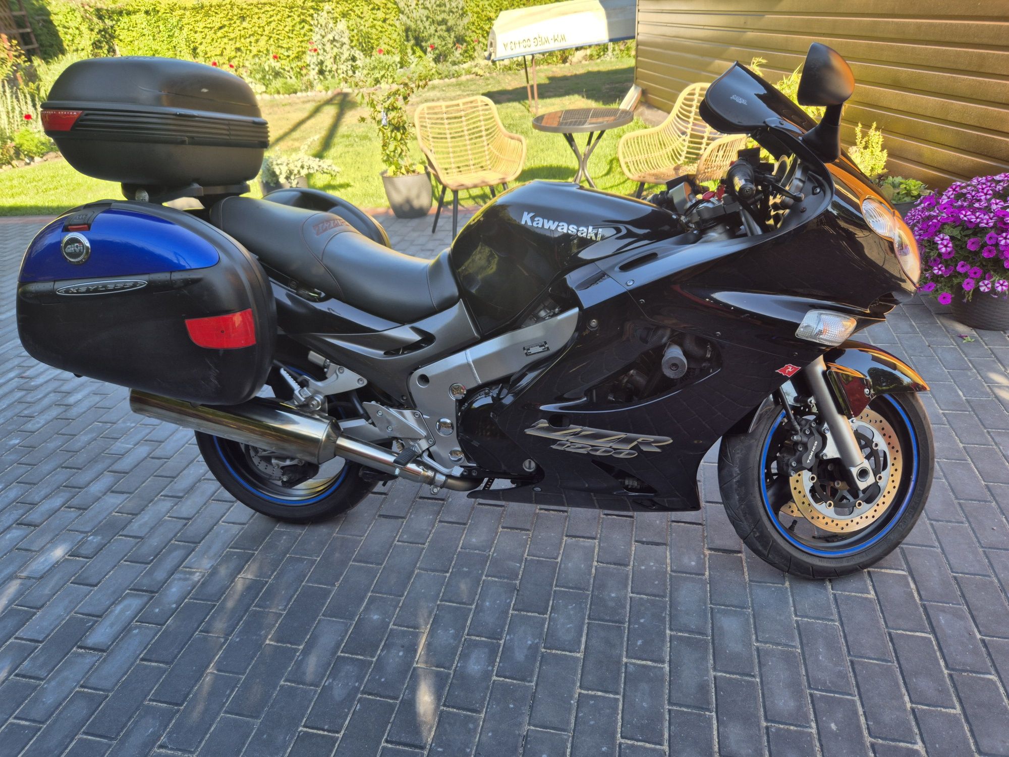 Kawasaki ZZR1200 . 23 000km, salon Polska.