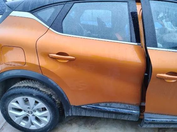 DRZWI TYŁ RENAULT KOMPLETNE CAPTUR II