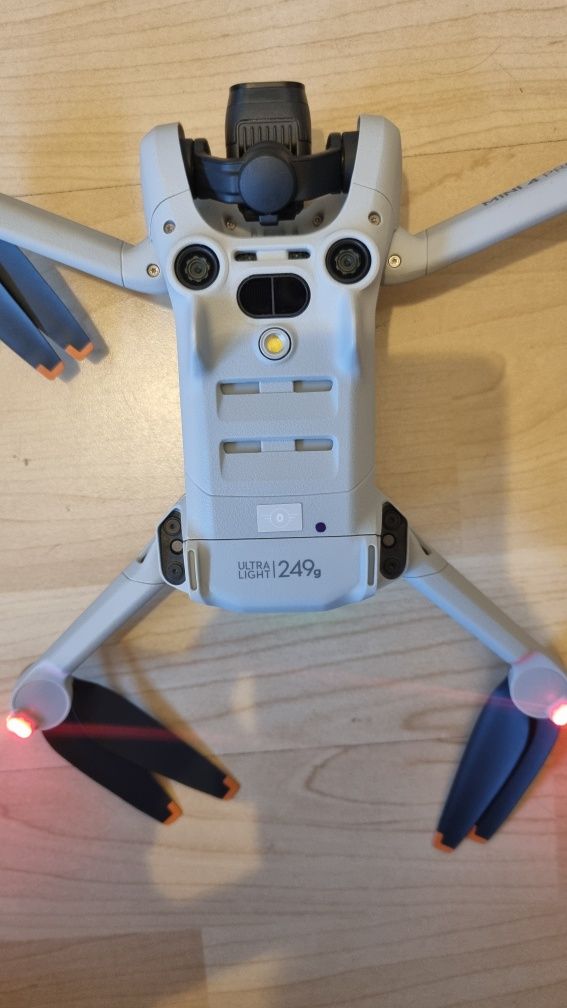 Dji mini 4 pro Fly More Combo