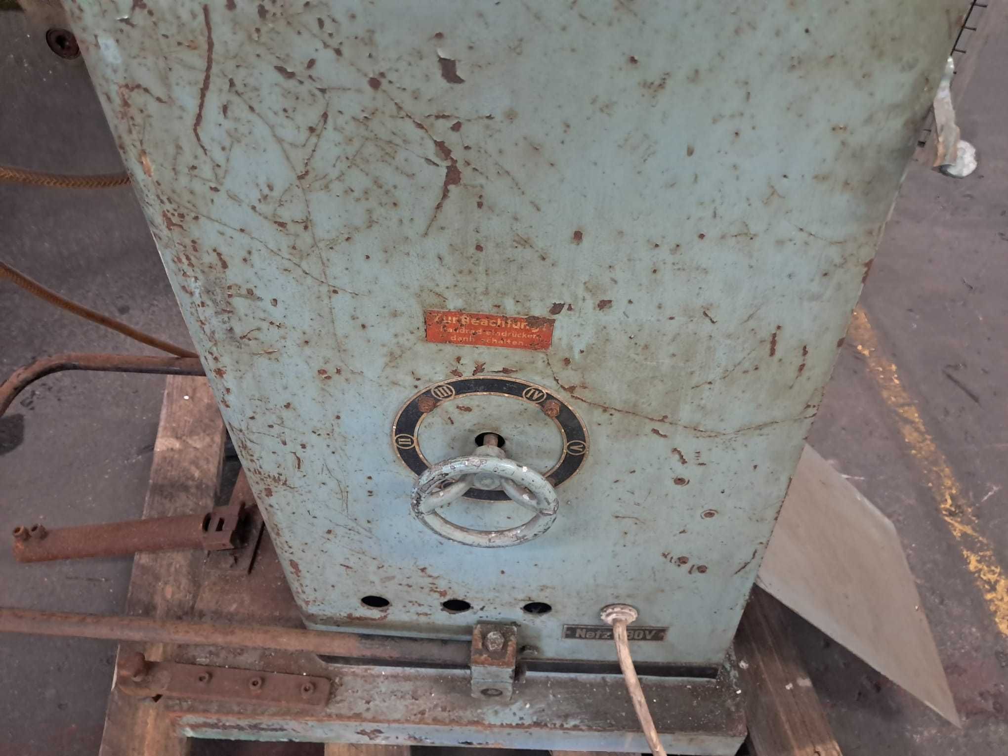 zgrzewarka punktowa z niemiec ,sprawna ,6,5  kw